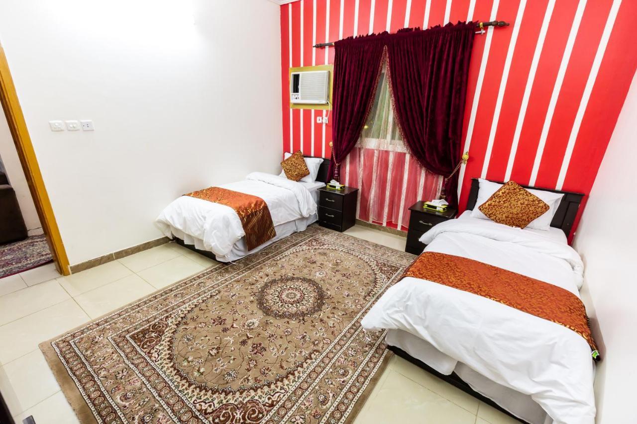 العييري للوحدات السكنية المفروشة الباحة 2 Al Baha Buitenkant foto
