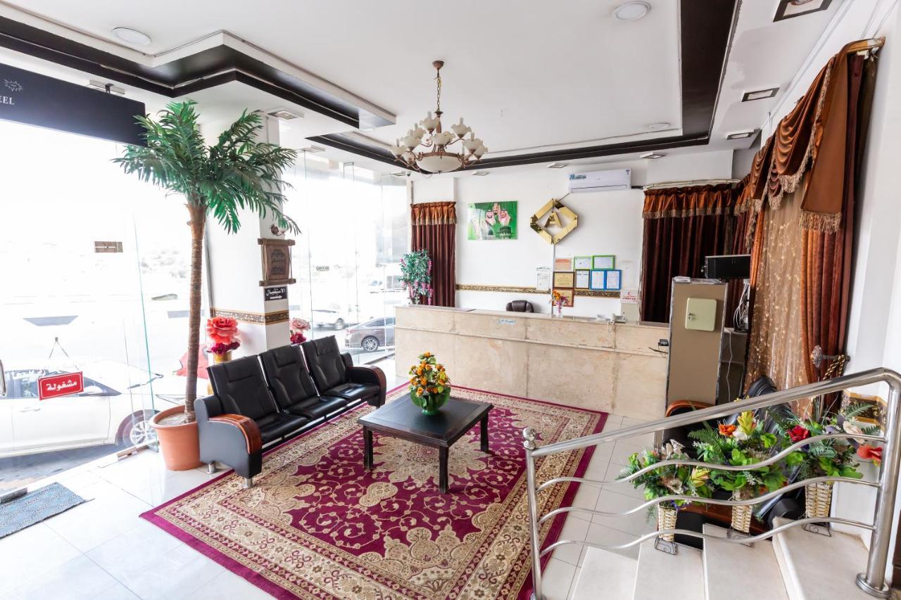 العييري للوحدات السكنية المفروشة الباحة 2 Al Baha Buitenkant foto