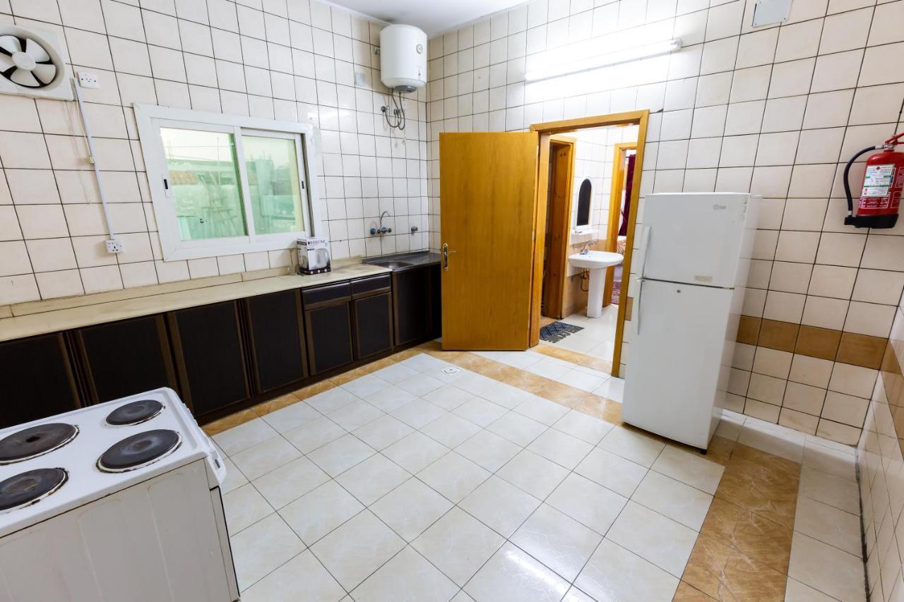 العييري للوحدات السكنية المفروشة الباحة 2 Al Baha Buitenkant foto