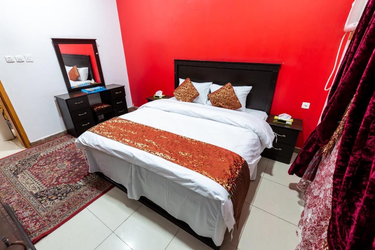 العييري للوحدات السكنية المفروشة الباحة 2 Al Baha Buitenkant foto